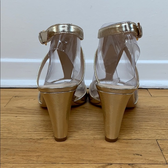 Nine West Light Gold heel - Picture 4 of 7